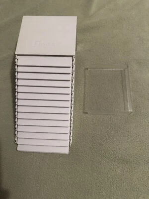 De colección Fellowes Step Cube Mini 3.5” Disquete Porta Archivos #95350 Beige Estuche 15 Ranuras Foto 1 de 4