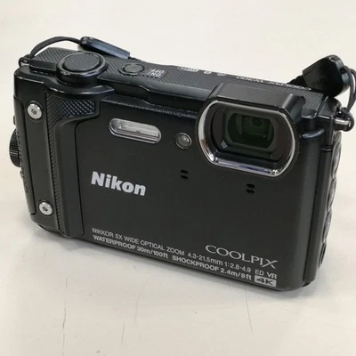 Nikon Coolpix W300 Digitalkamera - Bild 1 von 4