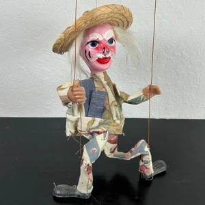 Vintage Mexican Marionette string puppet- old man- some chipped area- sombrero  - Picture 1 of 5