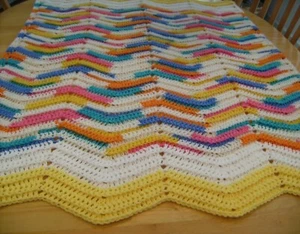 CROCHET YELLOW BRIGHTS MULTI BABY BLANKET RIC RAC ZIG ZAG HANDMADE CROCHET   - Picture 1 of 4