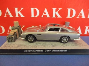 Die cast 1/43 Modellino Auto 007 James Bond Aston Martin DB5 Goldfinger Tetto A - Foto 1 di 5