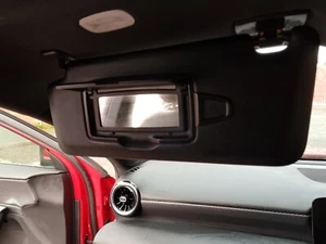 Parasol delantero del lado del pasajero Mercedes-Benz Clase A W177 A180 Sport 2018-2023 - Imagen 1 de 16