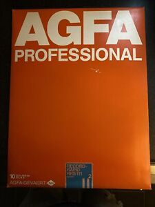 AGFA Record Rapid grade2 12x16" 10 sheet Darkroom Black & White Photo Paper Vtg