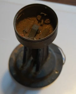 Teil eines uralten Wandtelefon, Vorne war die Sprechkapsel drin, beweglich - Bild 1 von 6