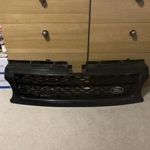 Genuine Land Rover Discovery 4 Front Grill Facelift 2014-2016 - Picture 1 of 7