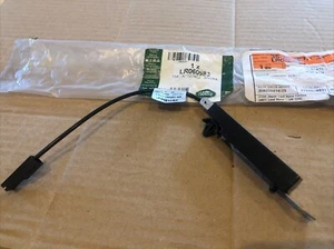 Genuine Land Rover Discovery Sport L550 2014-2017 Radio Antenna LR060983 - Picture 1 of 3