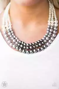 Paparazzi "Lady In Waiting" Layered Ombre Silver & White Faux Pearl Necklace - Picture 1 of 3