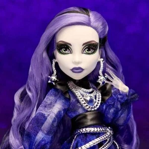 Muñeca Monster High Midnight Runway Spectra Vondergeist edición limitada lista para usar - Imagen 1 de 4
