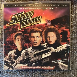 Starship Troopers - Laserdisc NTSC Deluxe Widescreen Edition - Foto 1 di 2