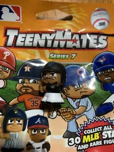 MLB Teenymates - series 7 - Jorge Alfaro - Miami Marlins - Picture 1 of 4