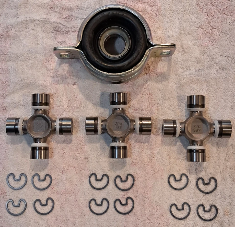  SPICER 2005-2015 2x2 TOYOTA TACOMA COJINETE PORTADOR Y REEMPLAZO DE JUNTA U Foto 1 de 4