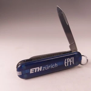 Coltello svizzero Victorinox 58 mm classico SD blu ETH ZURICH EPFL CORL 2018 logo - Foto 1 di 5