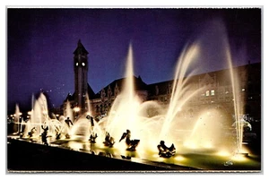 Milles Fountain, Union Station, Aloe Plaza Downtown St. Louis, Missouri Postcard - Picture 1 of 2