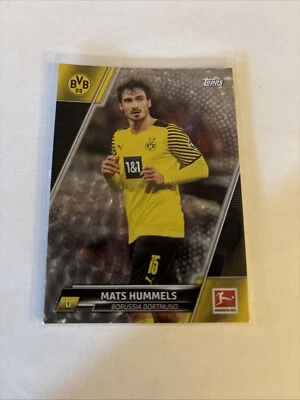 2021-22 Topps Bundesliga - Speckle Foil #60 Mats Hummels - Image 1 of 2