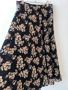 100% SILK Skirt Size 12 Black Vintage Long Boho Gypsy Peasant Retro Floral Smart - Picture 1 of 9