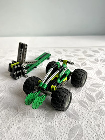 LEGO Racers: Slammer Raptor (8469)
