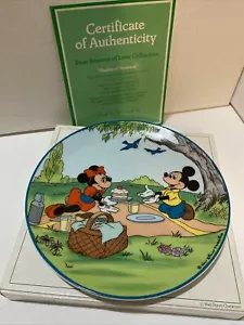Walt Disney "Shades of Summer" Four Seasons of Love Collection Plate Schmid Box - Picture 1 of 6