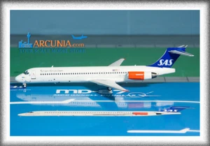 NG Models 1:400 SAS McDonnell Douglas MD-87 "SE-DIC" 84001 - Picture 1 of 5
