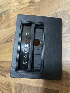 Jeep Cherokee XJ 97-01 Automatic Floor Shift Indicator Bezel Trim Auto Console - Picture 1 of 7