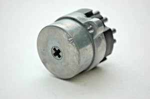 Interruptor de encendido Porsche 911 930 964 993 96461301200 - Imagen 1 de 6