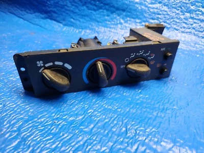 Chevrolet Cavalier 1995-1997 interruptor de control de temperatura de aire acondicionado calentador de aire acondicionado Foto 1 de 4