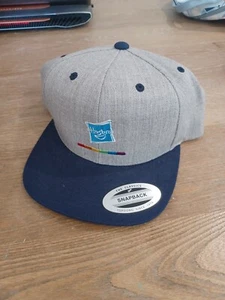 The Classics Snapback Yupoong Mütze Hasbro Logo Größe verstellbar - Bild 1 von 4