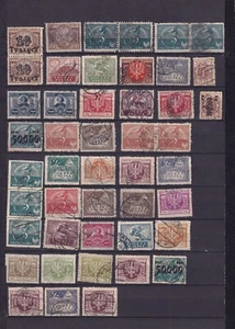 LOTTO POLLAND POCZTA POLSKA 40+ INTERESSANTI FRANCOBOLLI VINTAGE INCERNIERATI - Foto 1 di 1