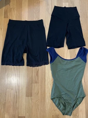 Two black dance/biker shorts and green leotard, Size S - Image 1 of 2