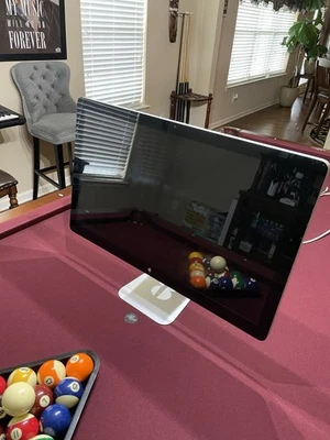 Apple Cinema Display 27” LED Monitor (A1316) – 2560×1440 – Great Condition - Image 1 of 4