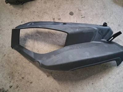 JOHN DEERE GATOR RSX 860 i FARO DELANTERO IZQUIERDO EMBELLECEDOR PANEL CAPUCHA Foto 1 de 4