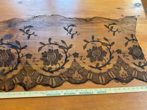 Antikes feines Chantilly Spitze schwarz Netz Stück 3 Yds. X 17 Zoll - Bild 1 von 13