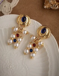 Museum Earrings Gold Pearl Gripoix Retro Court Royal Palace Queen VTG Cabochon - Picture 1 of 7