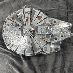 LEGO Star Wars: Millennium Falcon (75105) Built Set No Minifigures/ Accessories - Picture 1 of 4