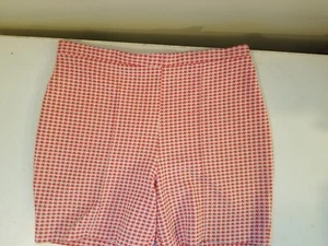 Vintage Women's Shorts Pullon Red White Houndstooth Large Stretch 37"W/6"in EUC - Bild 1 von 6