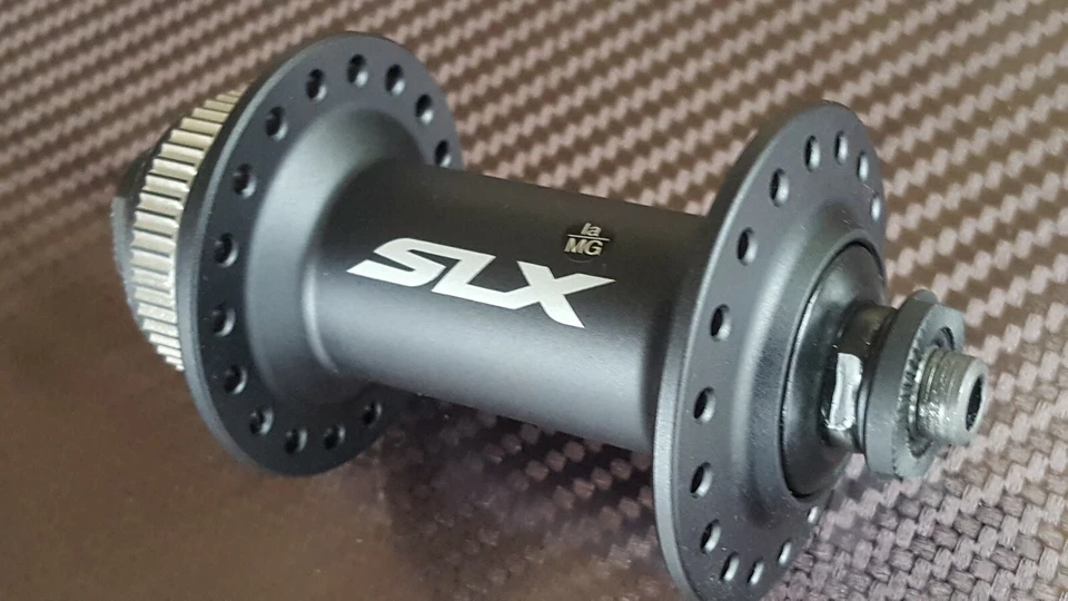 Shimano SLX M675 Disc Hub (36h) Centre Lock (FRONT) Mountain Bike (NEW) HB-M675 - Image 1 of 4