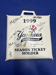 1999 Staten Island Yankees Season Ticket Holder Cushion Autographed Team Signed - Picture 1 of 14