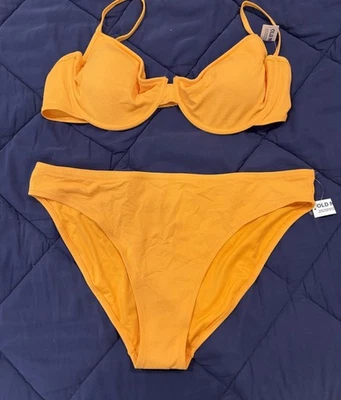 Traje de baño con textura Old Navy de 2 piezas con aros talla XXL tiro medio inferior talla 2X Foto 1 de 4