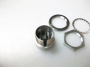 AMPHENOL  4 PIN MIC.  CHASSIS  CONNECTOR - Picture 1 of 1