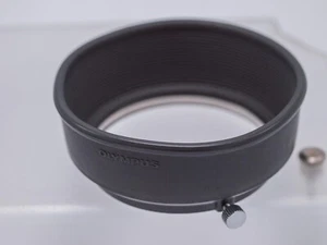 Olympus OM-System Zuiko 49mm Rubber Lens Hood For 50mm F1.4 F1.8 35mm F2.8 - Picture 1 of 3