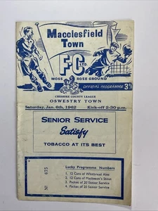Macclesfield Town v Oswestry Town; Liga del Condado de Cheshire, 6 de enero de 1962 - Imagen 1 de 3