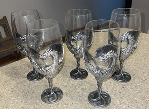5 mitos y leyendas de Veronese, par de copas/copas de vino transparentes de estaño dragón - Imagen 1 de 4
