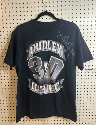 Camiseta De Colección 2000 WWF Dudley Boyz 3D Death Drop Lucha Libre Grande Firmada Foto 1 de 4