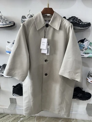 Abrigo Bottega Veneta Seda Algodón Sarga Cocoon Gris Masilla Beige Talla UK 8 EU 40 Foto 1 de 4