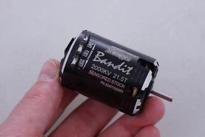 Hobbywing Moteur Brushless sans Balais Xerun Bandit 2000KV 21.5T Sensored Stock - Photo 1 sur 3