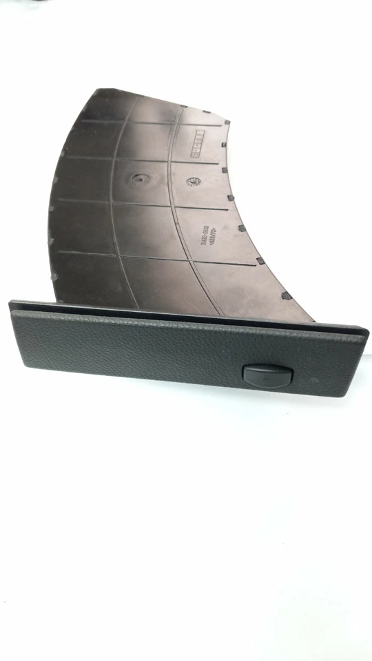 CONSOLA PORTAVASOS LH para BMW 525i 530i 530xi 545i 550i M5 51459125622 OEM NOS Foto 1 de 4