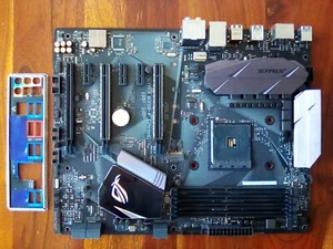 ASUS STRIX B350-F Gaming - Imagen 1 de 2