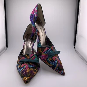 J Renee Gretel Multi Color Paisley Pump 7 1/2 Leather Soles - Picture 1 of 9