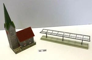 Faller pista N, iglesia del pueblo y un andén cubierto de vidrio, escala 1:160 - Imagen 1 de 6
