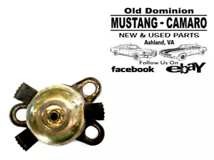 GM Wheel Cover Hubcap Lock Retainer Bracket - 5" Bolt Pattern - with Hook Clips - Foto 1 di 8