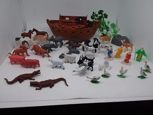 Marx Vintage Noahs Ark Playset Made In HONG KONG Incomplete Animals People Rock - Picture 1 of 15